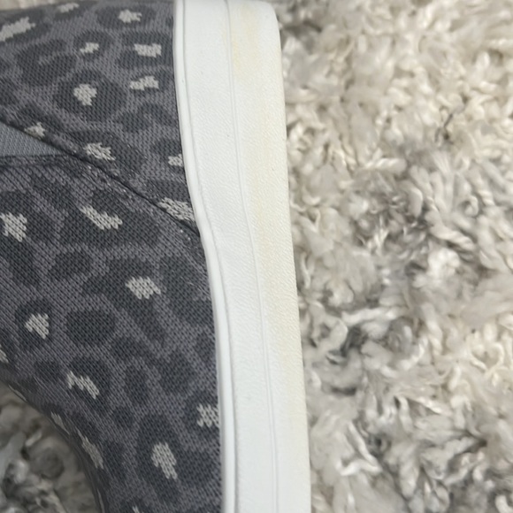 Ryka Vera Sneaker - Picture 2 of 8